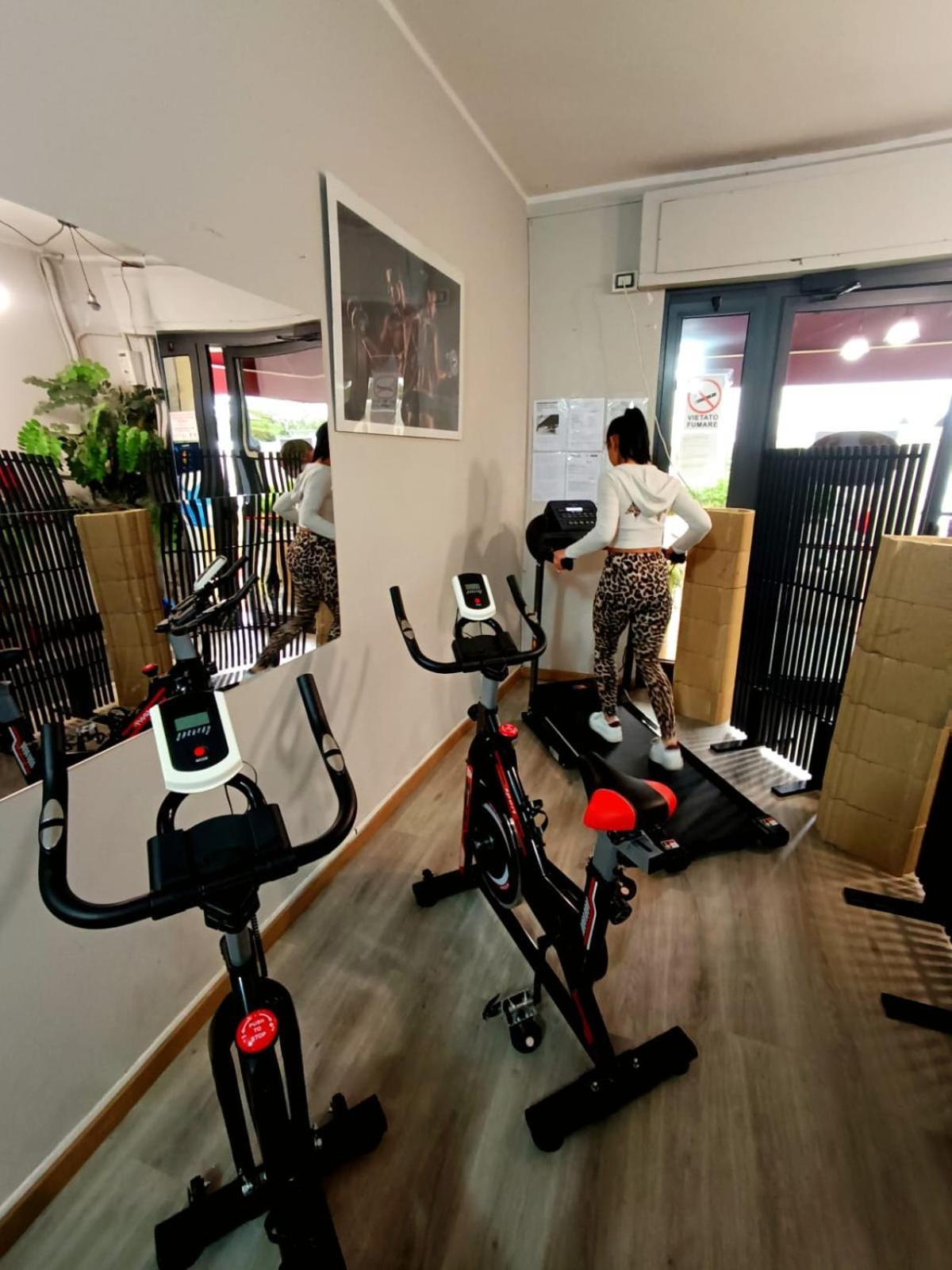 Hotel Fitness Parma Exterior foto